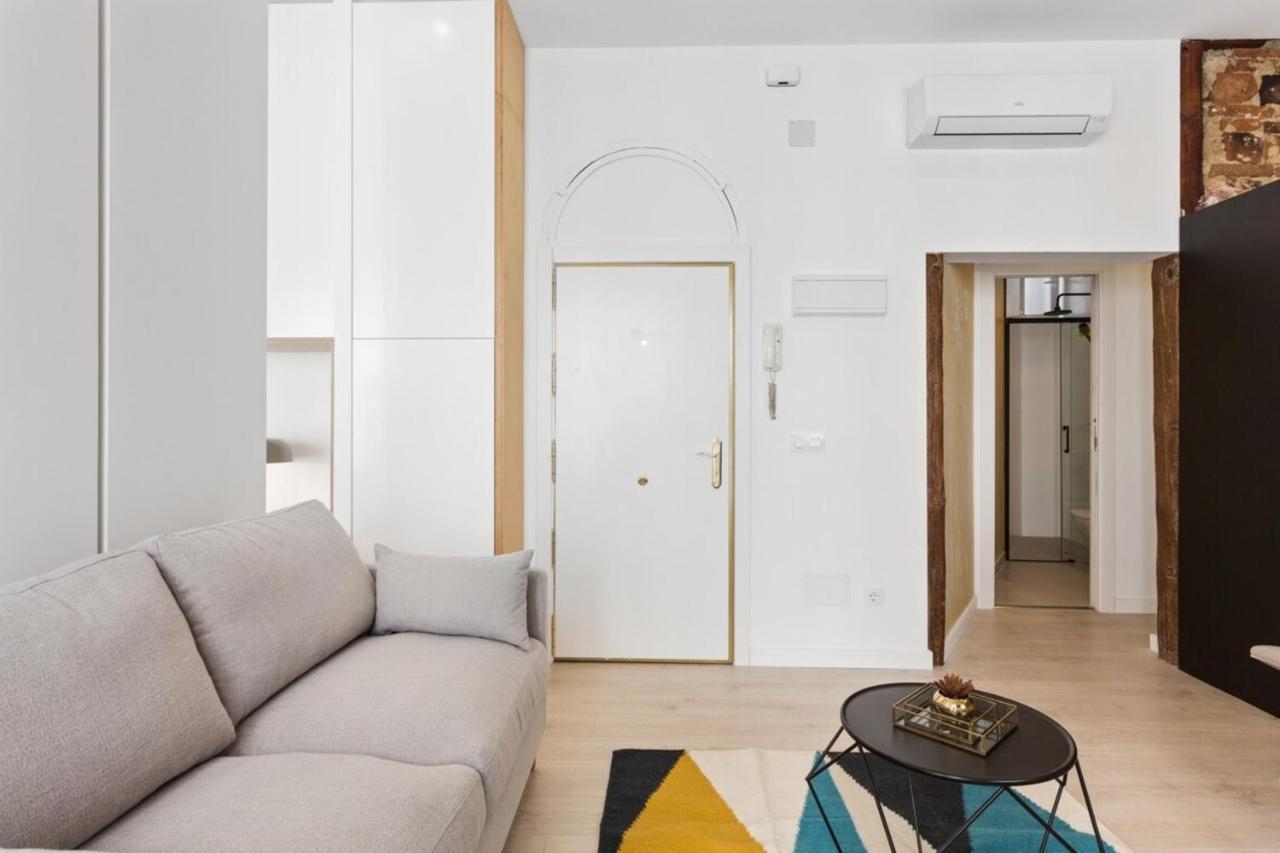 Modern 1 Bedroom Apartment Near Lavapies 马德里 外观 照片